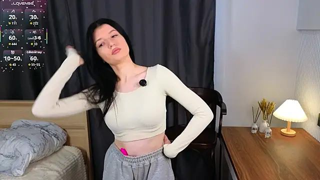 JazminLantey online show from 6, 4, 2026