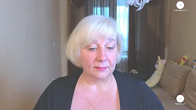Snapshot of Milane_Milky chatting on 11, 5, 2026 Milane Milky online show from 11, 5, 2026