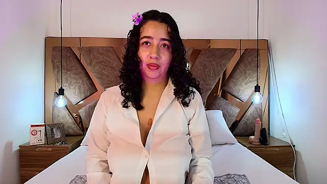 bella swwan  online show from 6, 5, 2026