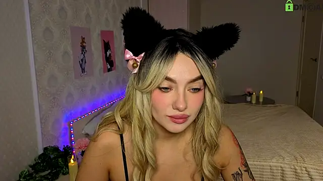 Emily Bloom 119 online show from 25, 4, 2026