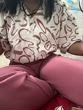 miss aaashikaa online show from 4, 4, 2026