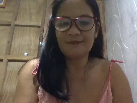 PinayZaira online show from 12, 5, 2026