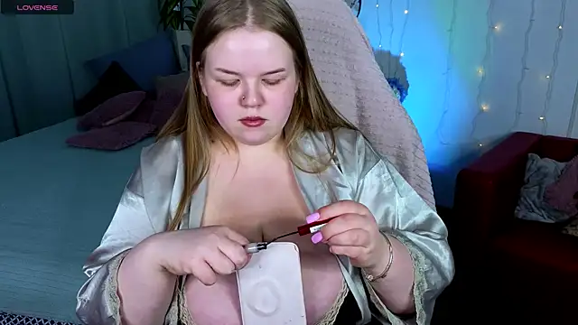 Sweetiest Pie online show from 14, 4, 2026