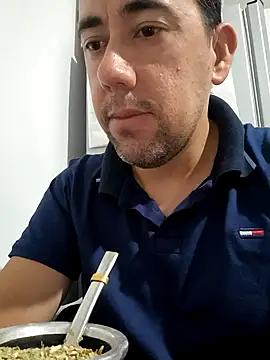 Snapshot of Charlond681 chatting on 21, 4, 2026 Charlond681 online show from 21, 4, 2026