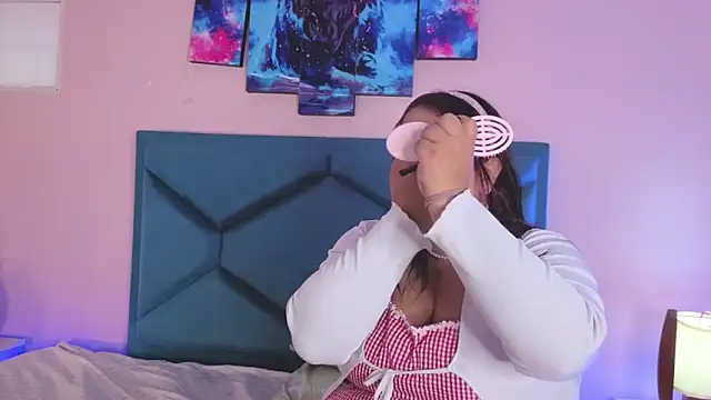 AleSweet 1 online show from 17, 4, 2026