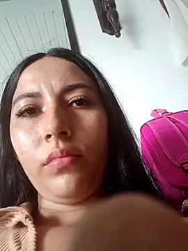 Ann Houston online show from 15, 4, 2026