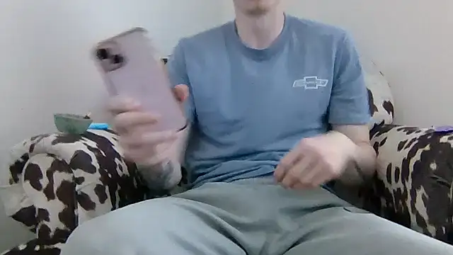 Snapshot of Nick081024 chatting on 31, 3, 2026 Nick081024 online show from 31, 3, 2026