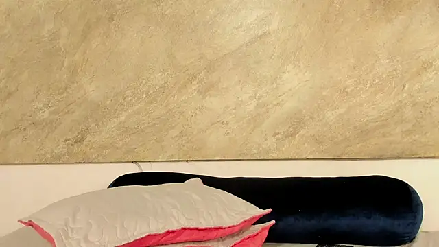 Snapshot of Isabelagomez2 chatting on 8, 4, 2026 Isabelagomez2 online show from 8, 4, 2026