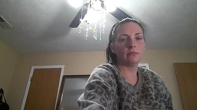taylorsunshine online show from 5, 4, 2026
