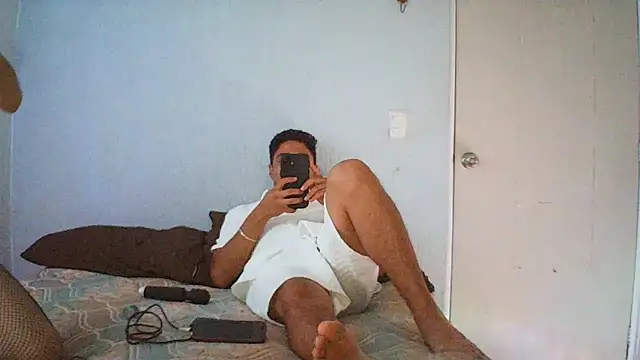 Snapshot of Nathadleche chatting on 13, 5, 2026 Nathadleche online show from 13, 5, 2026
