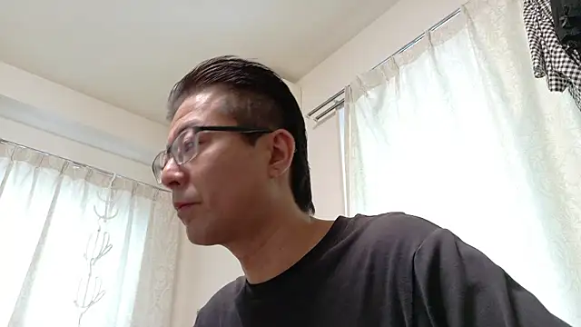 Snapshot of zakochin1106 chatting on 21, 5, 2026 zakochin1106 online show from 21, 5, 2026