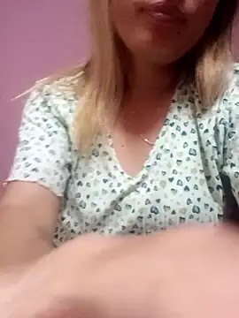 Bristy BigBoobs online show from 5, 4, 2026