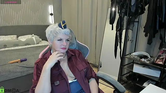 Snapshot of Linda_Zef1r chatting on 18, 4, 2026 Linda Zef1r online show from 18, 4, 2026