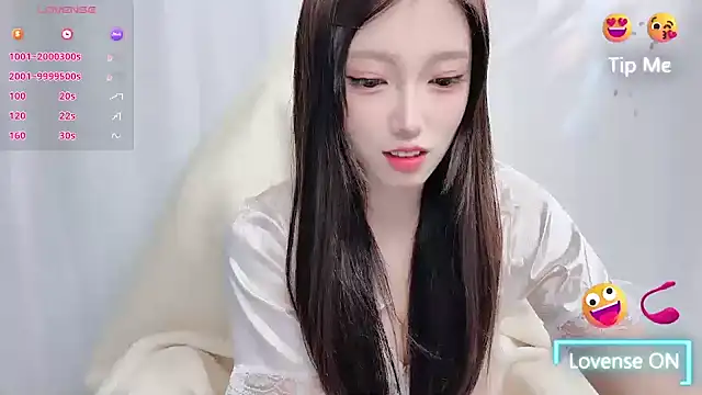 Snapshot of luckyuyu66 chatting on 7, 4, 2026 luckyuyu66 online show from 7, 4, 2026