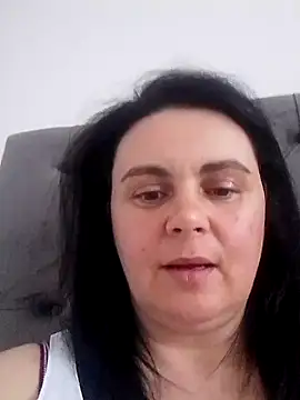 Snapshot of SiennaDiamond39 chatting on 2, 4, 2026 SiennaDiamond39 online show from 2, 4, 2026