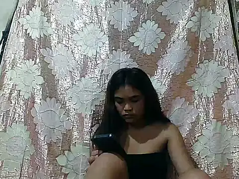 Snapshot of AsianPinay18 chatting on 4, 4, 2026 AsianPinay18 online show from 4, 4, 2026