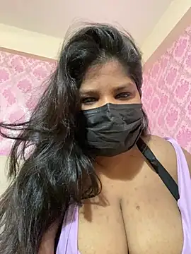Snapshot of Shalu_naughty69 chatting on 5, 5, 2026 Shalu naughty69 online show from 5, 5, 2026