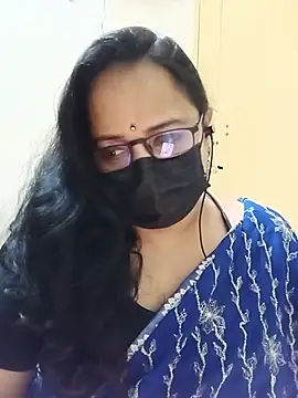 Snapshot of monisha_cam chatting on 30, 6, 2026 monisha cam online show from 30, 6, 2026