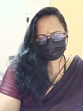 Snapshot of monisha_cam chatting on 2, 7, 2026 monisha cam online show from 2, 7, 2026