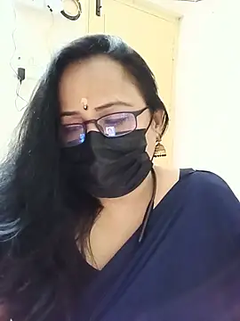 Snapshot of monisha_cam chatting on 14, 7, 2026 monisha cam online show from 14, 7, 2026