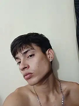 Snapshot of Thebestboyhot chatting on 6, 6, 2026 Thebestboyhot online show from 6, 6, 2026