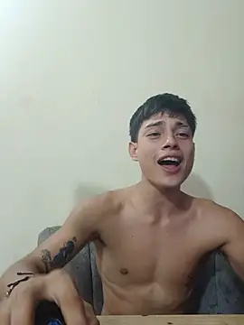 Snapshot of Thebestboyhot chatting on 10, 7, 2026 Thebestboyhot online show from 10, 7, 2026