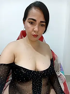 Emily Divi69 online show from 2, 5, 2026