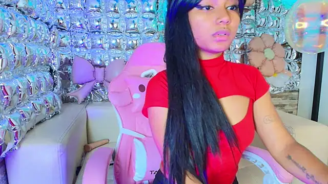 Snapshot of candy-paris chatting on 10, 6, 2026 candy-paris online show from 10, 6, 2026