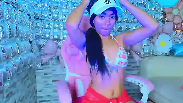 Snapshot of candy-paris chatting on 30, 6, 2026 candy-paris online show from 30, 6, 2026