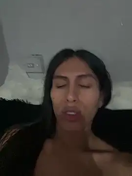 Snapshot of luna_duque chatting on 12, 6, 2026 luna duque online show from 12, 6, 2026