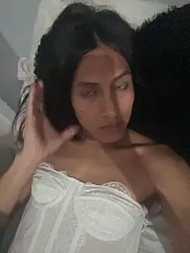 Snapshot of luna_duque chatting on 21, 6, 2026 luna duque online show from 21, 6, 2026