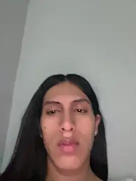 Snapshot of luna_duque chatting on 23, 6, 2026 luna duque online show from 23, 6, 2026