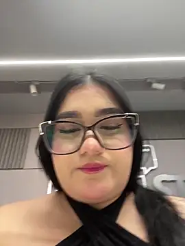 Snapshot of AlisonRose_ chatting on 10, 5, 2026 AlisonRose online show from 10, 5, 2026