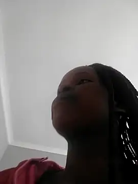 Snapshot of SexySlender_98 chatting on 3, 7, 2026 SexySlender 98 online show from 3, 7, 2026