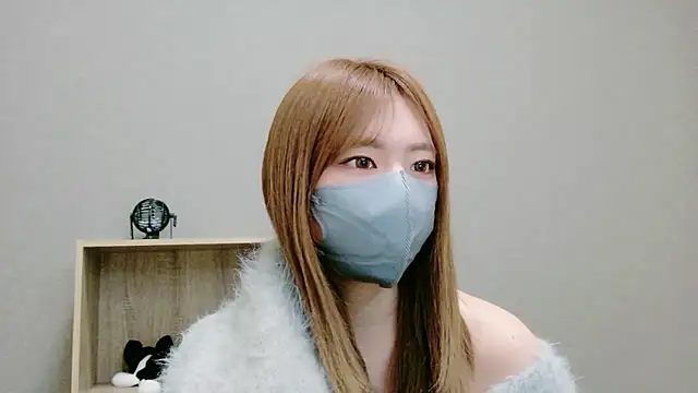 Snapshot of YUA_0425 chatting on 23, 4, 2026 YUA 0425 online show from 23, 4, 2026