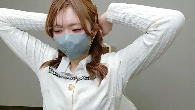 Snapshot of YUA_0425 chatting on 27, 4, 2026 YUA 0425 online show from 27, 4, 2026