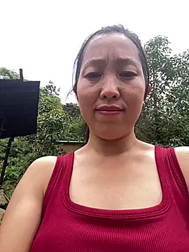 Snapshot of Huonglyna chatting on 5, 7, 2026 Huonglyna online show from 5, 7, 2026