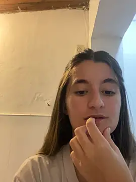 Snapshot of Malvitaxx chatting on 4, 4, 2026 Malvitaxx online show from 4, 4, 2026