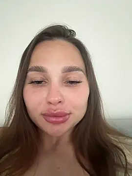 Snapshot of MonikaLoveXx chatting on 20, 6, 2026 MonikaLoveXx online show from 20, 6, 2026