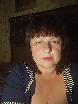AuroKaria online show from 6, 7, 2026