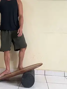 LucasGostoso30 online show from 10, 4, 2026