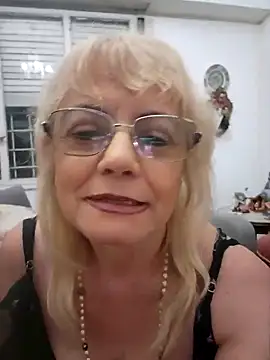 Snapshot of MatureElegantWidow chatting on 3, 4, 2026 MatureElegantWidow online show from 3, 4, 2026