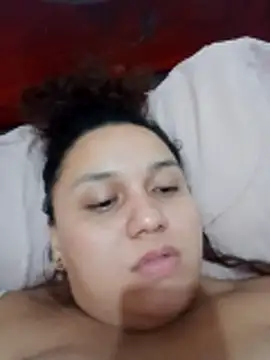 Snapshot of Marialae2735 chatting on 6, 4, 2026 Marialae2735 online show from 6, 4, 2026