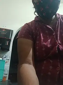 Riyashrma001 online show from 18, 6, 2026