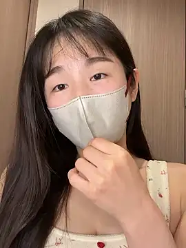 Snapshot of Hinako_0012 chatting on 16, 4, 2026 Hinako 0012 online show from 16, 4, 2026