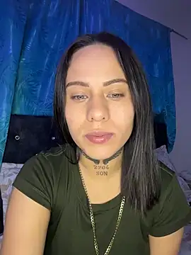 Snapshot of NaomiBDSM chatting on 8, 4, 2026 NaomiBDSM online show from 8, 4, 2026