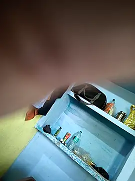 Snapshot of ukbdsha12 chatting on 6, 4, 2026 ukbdsha12 online show from 6, 4, 2026