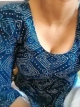 Alisha-sexy online show from 14, 4, 2026