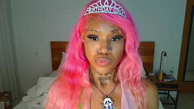 Snapshot of spookiebaddie chatting on 10, 5, 2026 spookiebaddie online show from 10, 5, 2026
