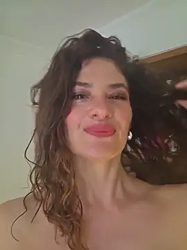 Snapshot of CelineBoyer_ chatting on 17, 4, 2026 CelineBoyer online show from 17, 4, 2026